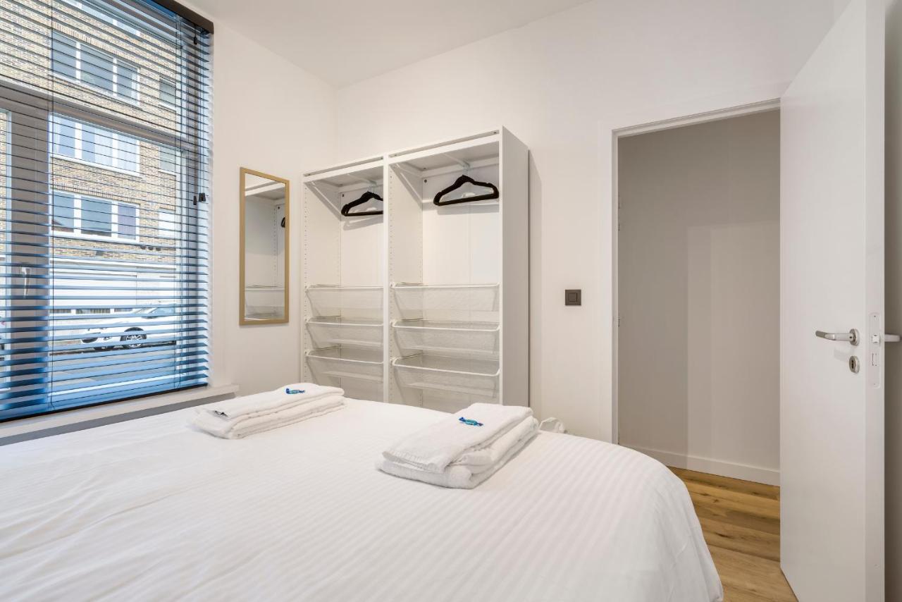 Apartment Cosy, Furnished & Renovated Flat With Outside Lounge Gent